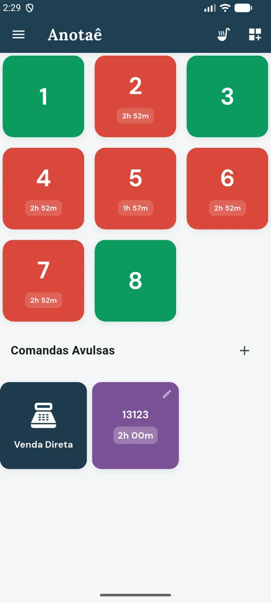 Tela de mesas com a mesa 8 verde de novo