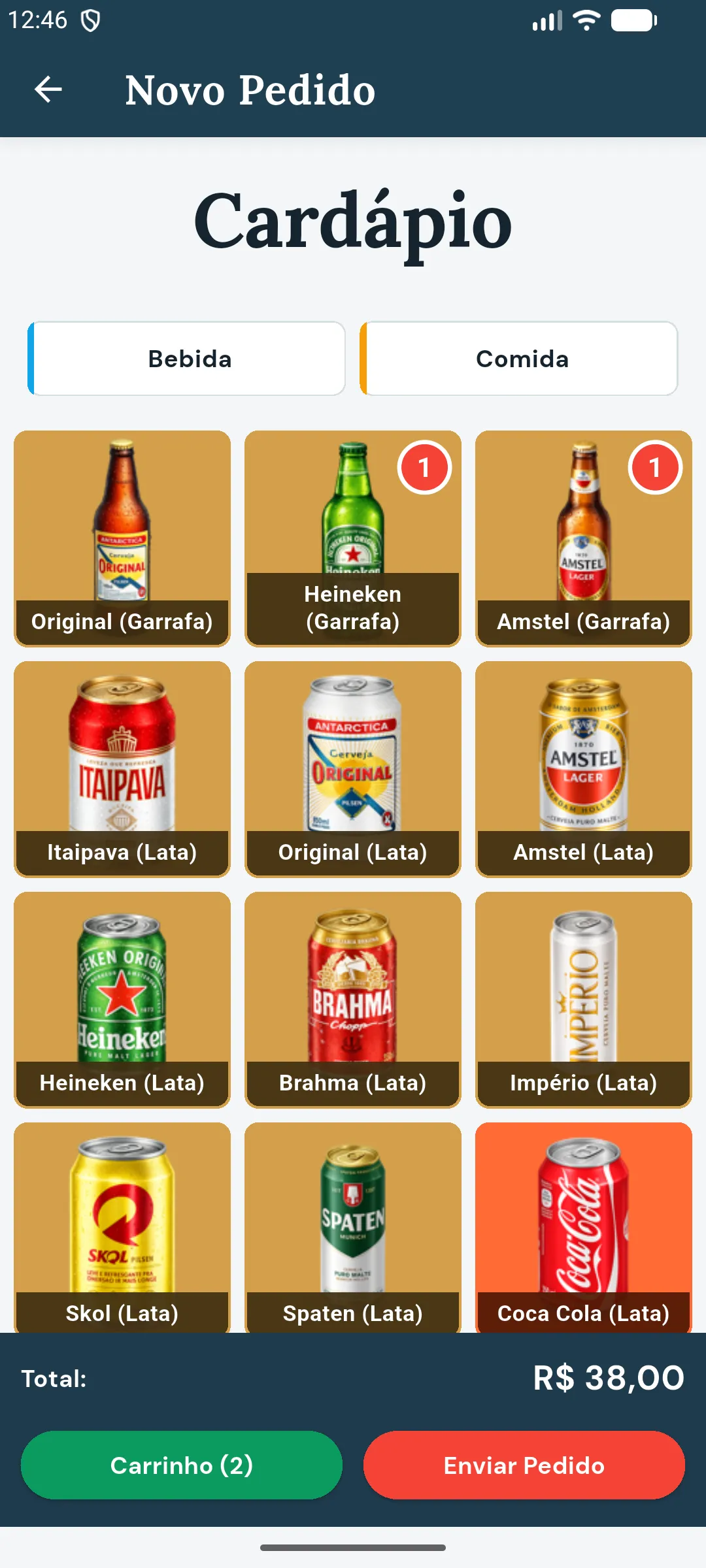 Tela de novo pedido do Anotaê com fotos das bebidas e o total do pedido.